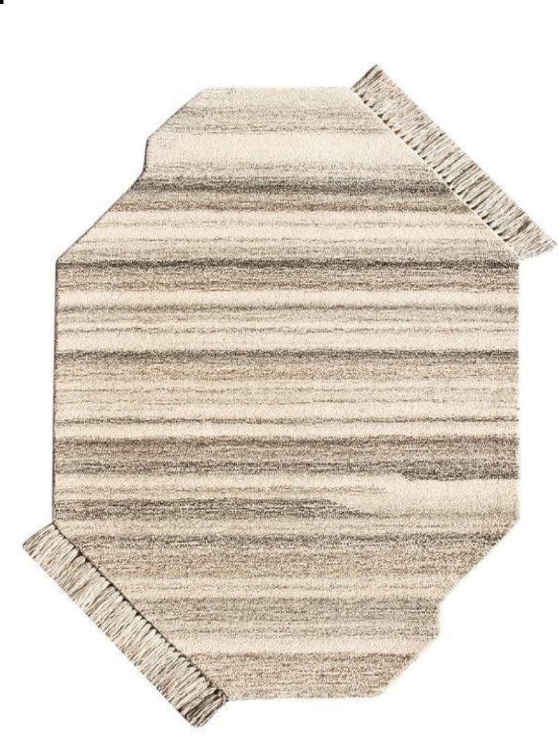 Shaped Hand Tufted Wool Rug - 3x5 ft (RG_00445)
