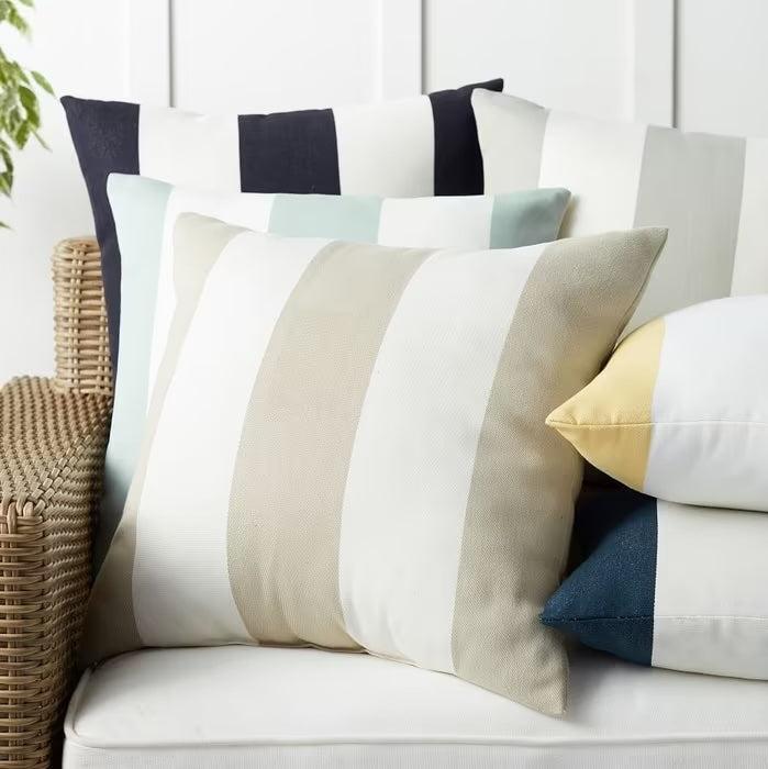 Throw Pillows - Striped