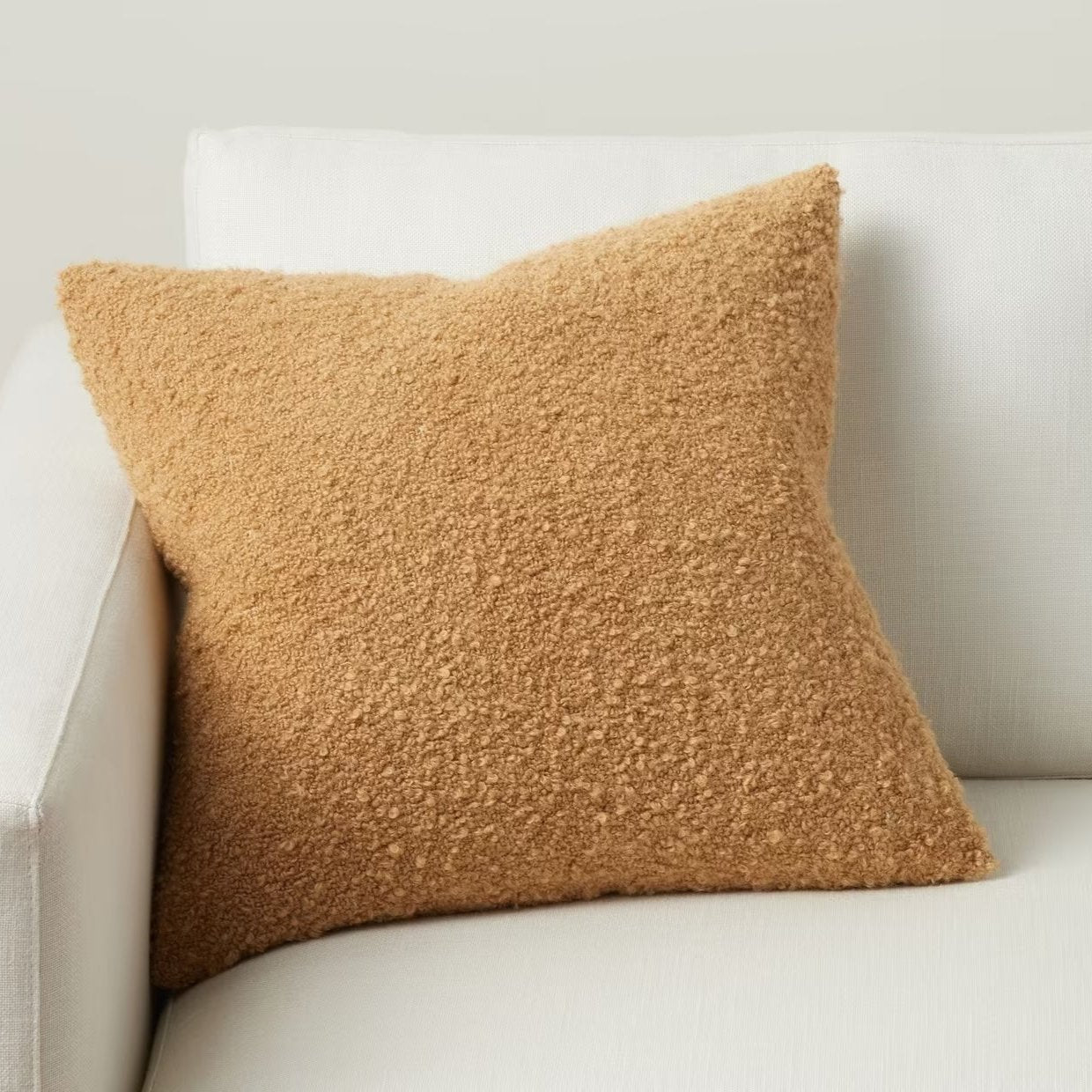 Throw Pillows - Boucle